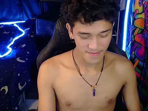 hugekenbigcock webcam