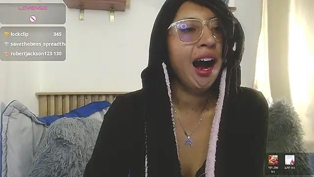 Violet_2003 webcam