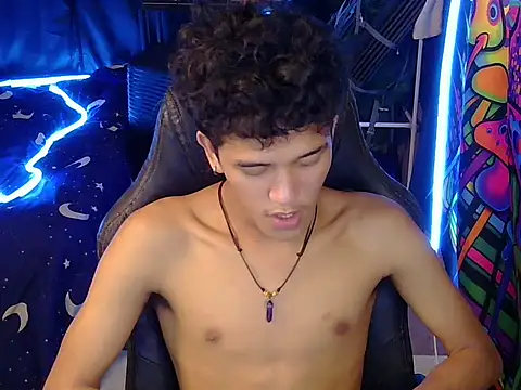 hugekenbigcock webcam