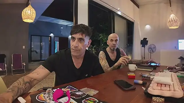 Elnonoykeila77 webcam