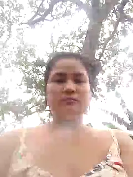 BigAss-69 webcam