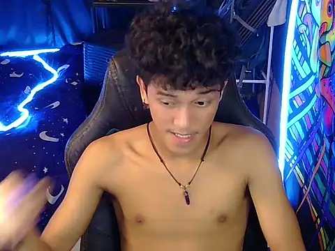 hugekenbigcock webcam