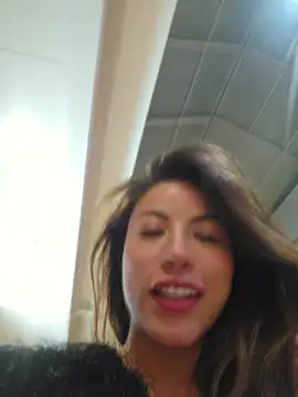 karen_san_miguel's live room