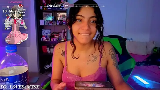 Lovelyamyy webcam