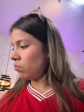 NINI__MOON__ webcam
