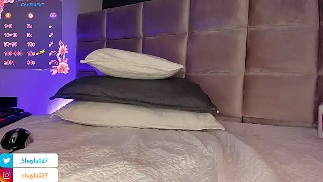 Shayla27 webcam