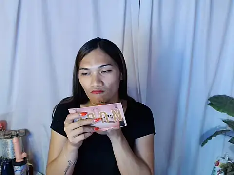 hot_gold69 webcam