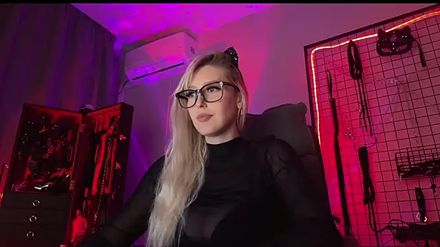 Liya_Liss webcam