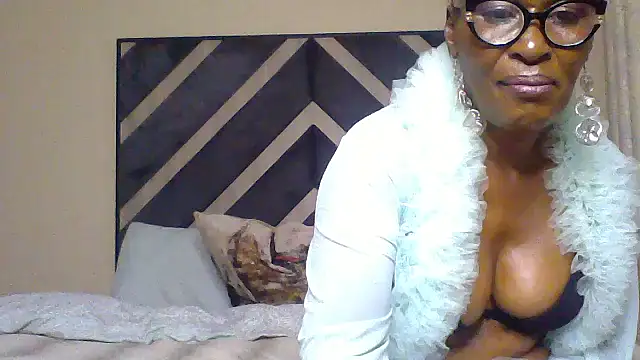 hotgrannxxx58 webcam