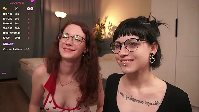 TeaseDealer webcam