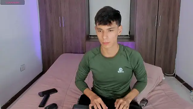 jacob_colliins webcam