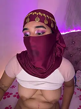 Aisha-Zayed webcam