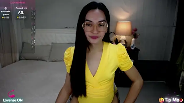 AsianSweetHeartxX webcam