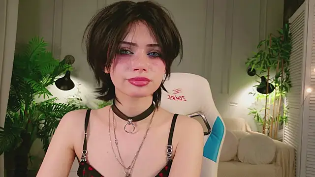 Dark_Diva live cam on StripChat
