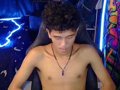 hugekenbigcock webcam