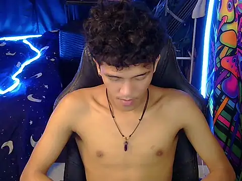 hugekenbigcock webcam