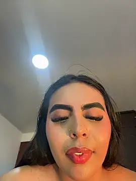 Aylin_Fox webcam