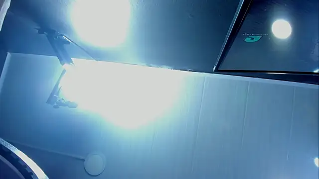 ScarletWais webcam