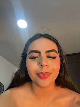 Aylin_Fox webcam