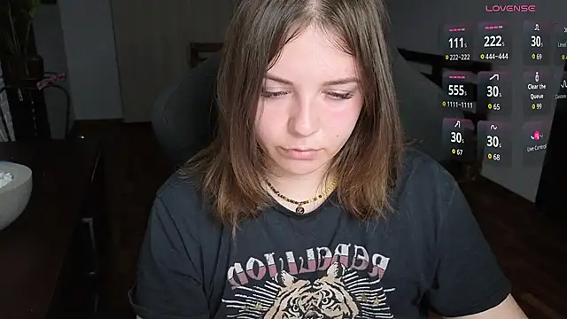 XNirvanaX live cam on StripChat