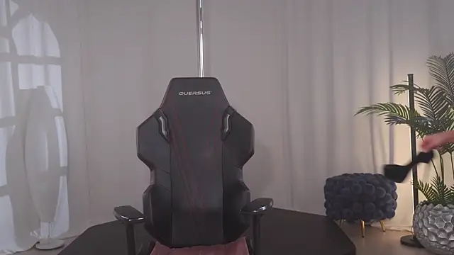 KittyCaitlin webcam