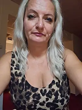 LadyTouch webcam
