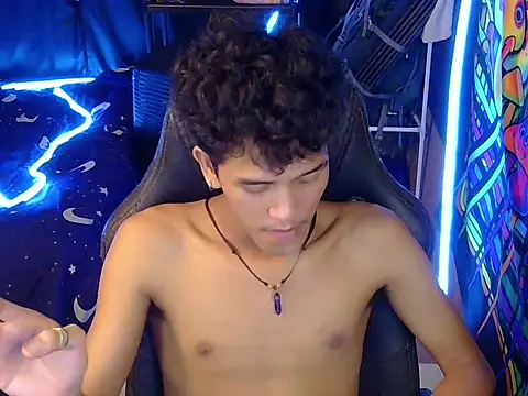hugekenbigcock webcam