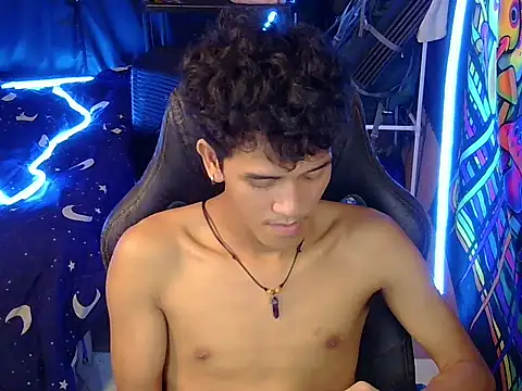 hugekenbigcock webcam