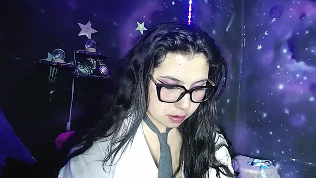 DaisyMoon_ live cam on StripChat