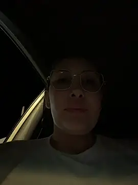 KittyObsession live sex cam