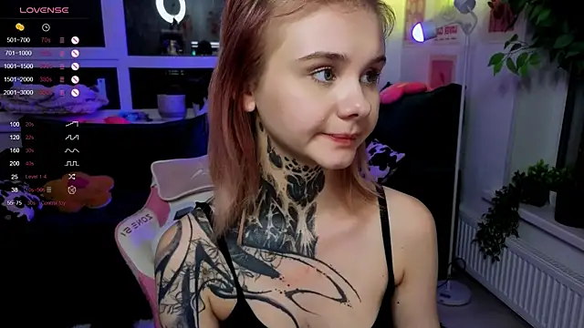 Britney_Lynch webcam