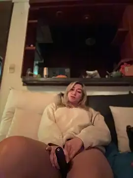 MaryDeniro webcam