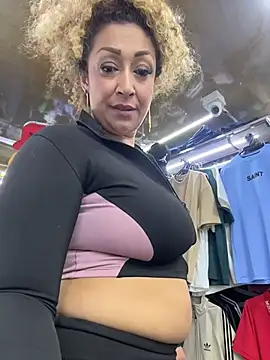 Katti_Barrera webcam