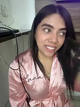 Luna_rousse26 webcam