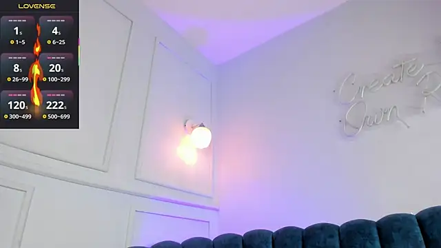 LeylaRusso webcam