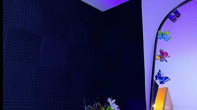 Megan_Diamond05 webcam