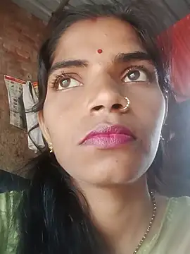 Cut_usha35 webcam