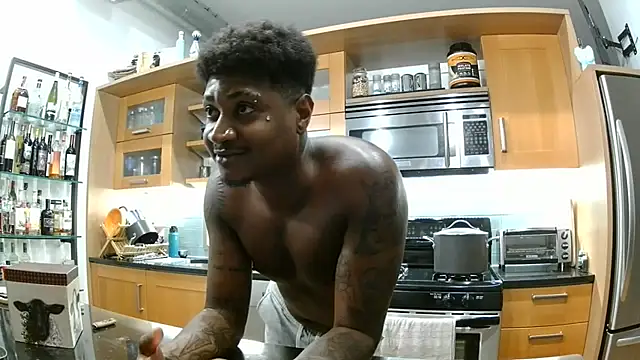 Bigtreatofficial webcam
