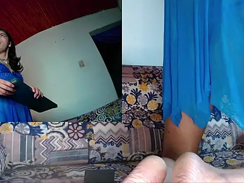 Scarlett_crastrawberry webcam