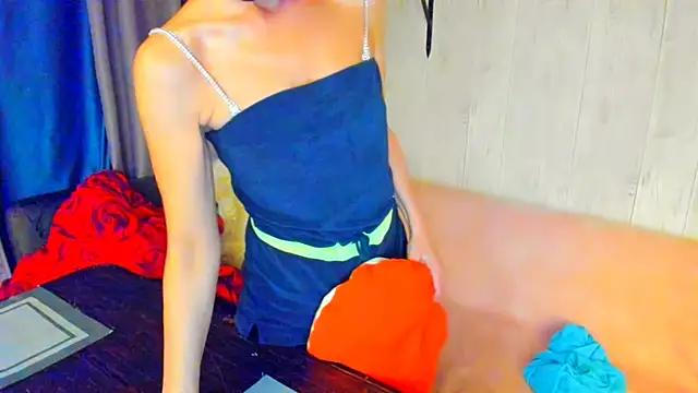 Elizabe_th webcam