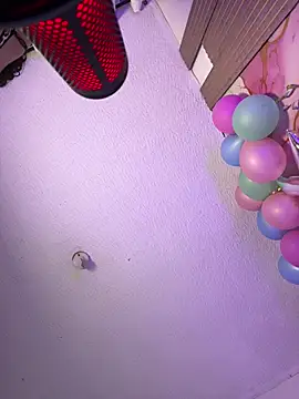 Woo_isDaphne webcam