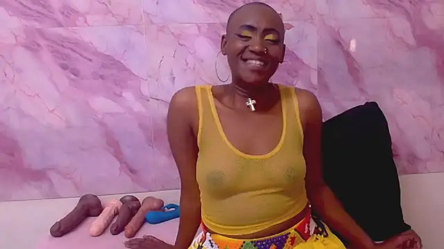 EbonyOlive69 webcam