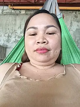 Sweetlorie_83 webcam
