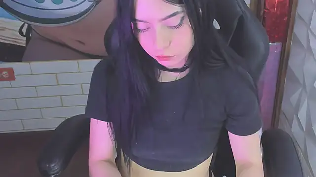 meribeth_haru webcam