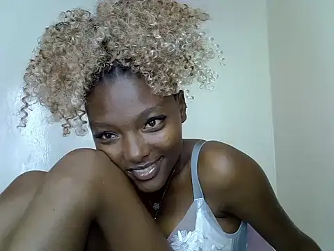 Sasha_Beiby webcam