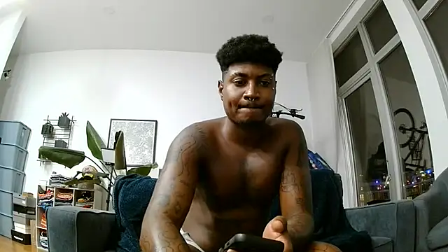 Bigtreatofficial webcam