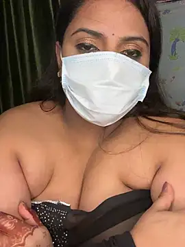 BlushBunnyXO webcam