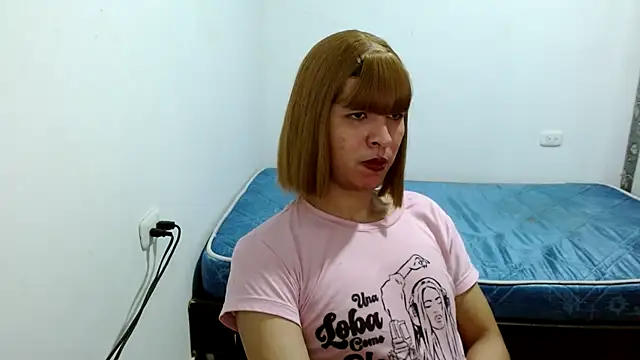 estefania224 webcam
