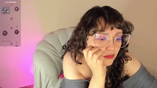 lylah_brosst webcam