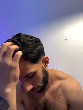 Karim_mansur webcam